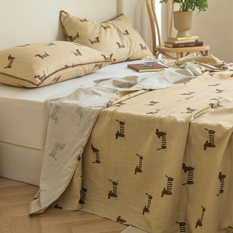 Skorter | Dachshund Double Layers Cotton Gauze Coverlet