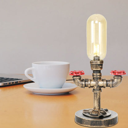 Skorter | RoboGlow - Modern Table Lamp with Industrial Design and Metal Pipe