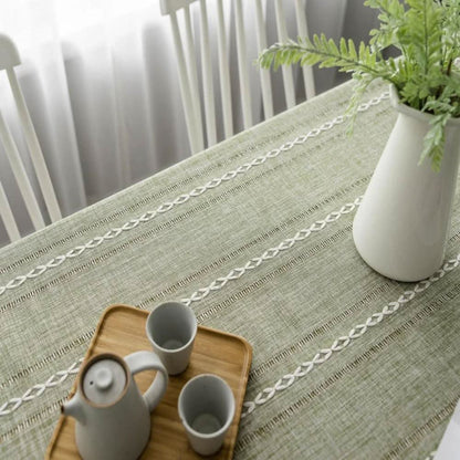 Skorter | CotLinens – Elegant table runner made of cotton and linen