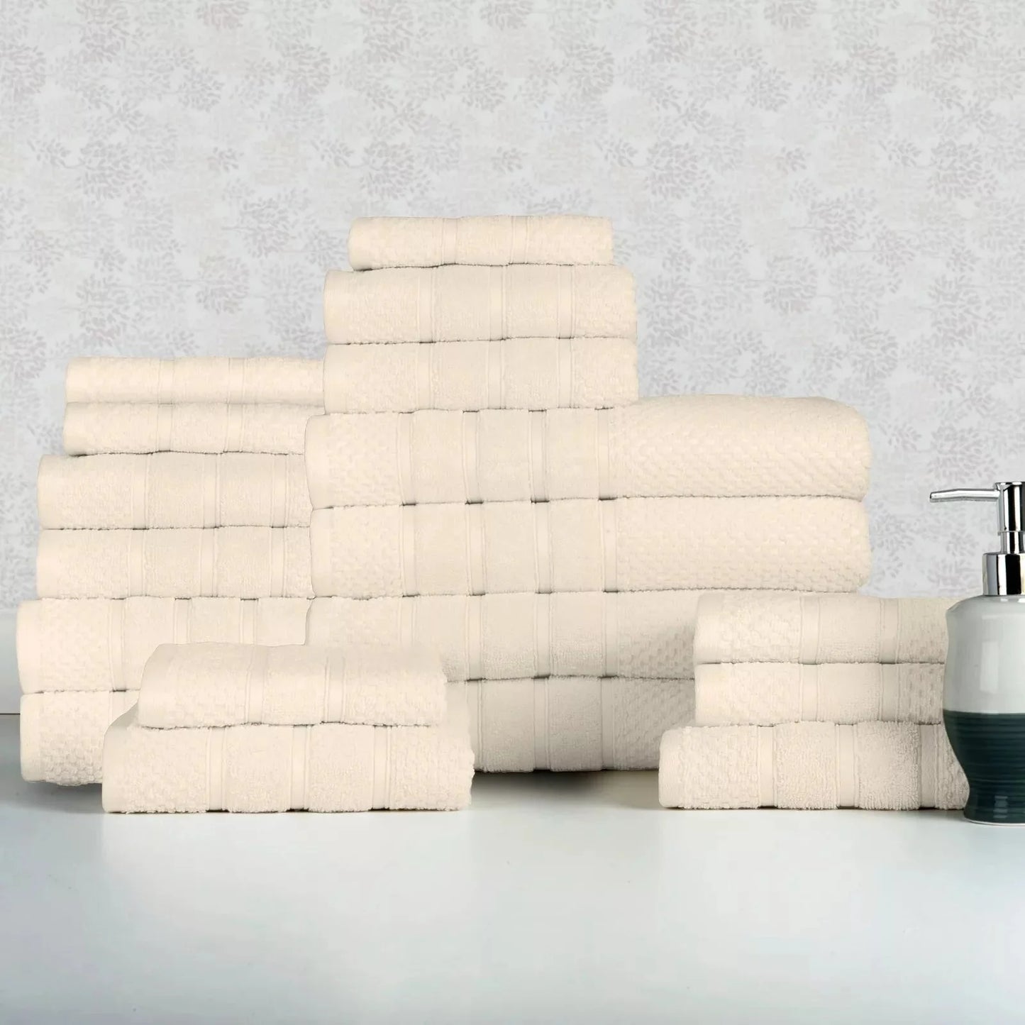 Skorter | 18-piece set: Bibb Home `Egyptian cotton towel set