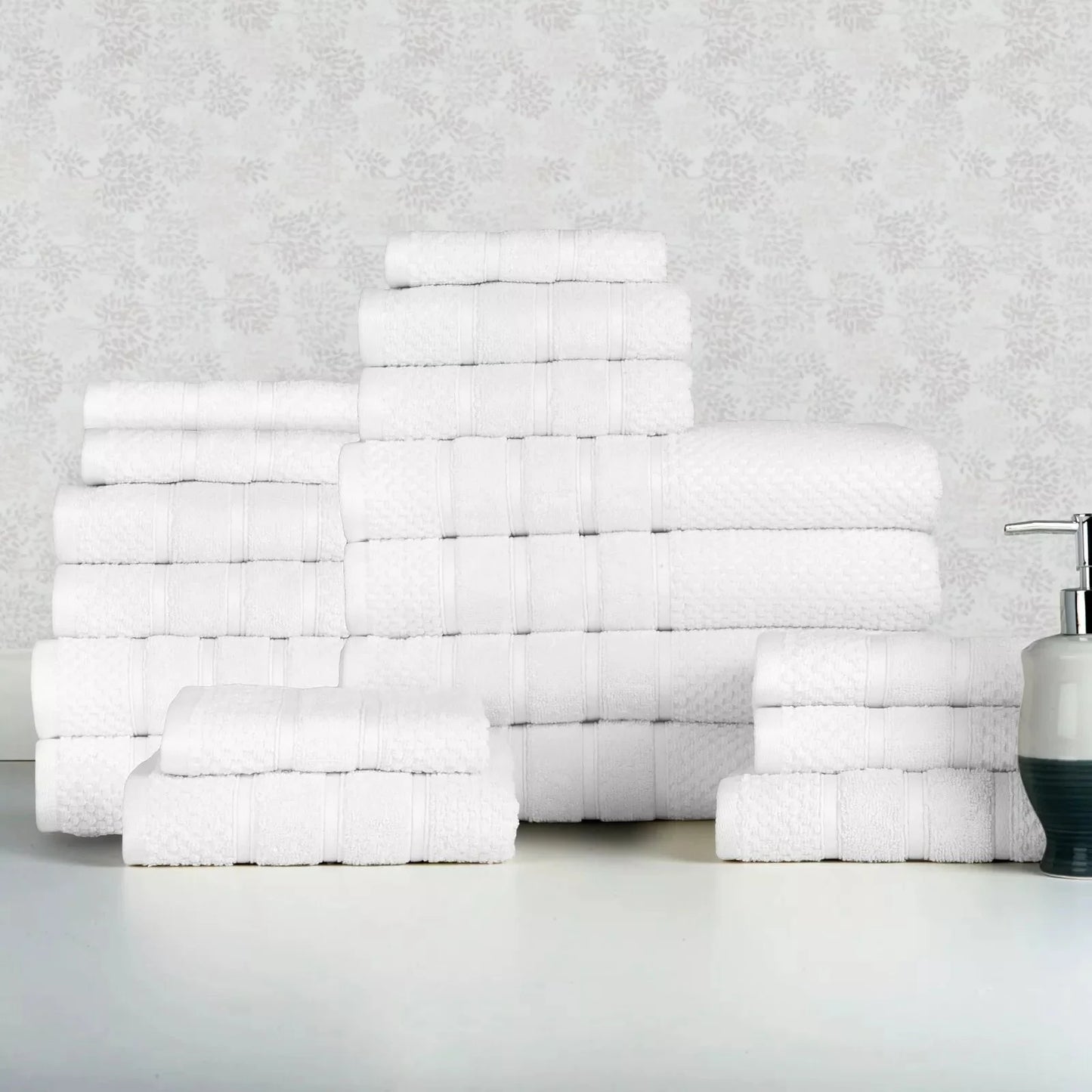 Skorter | 18-piece set: Bibb Home `Egyptian cotton towel set
