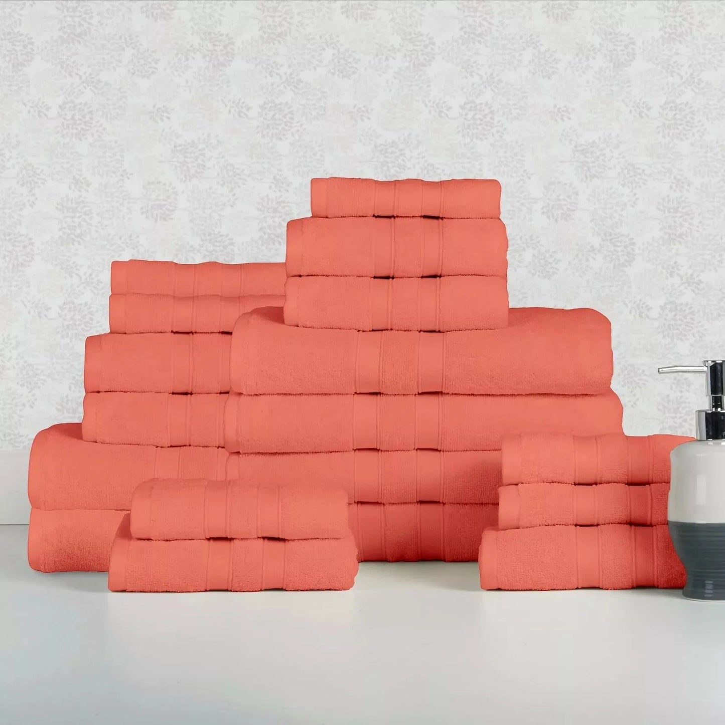Skorter | 18-piece set: Bibb Home `Egyptian cotton towel set