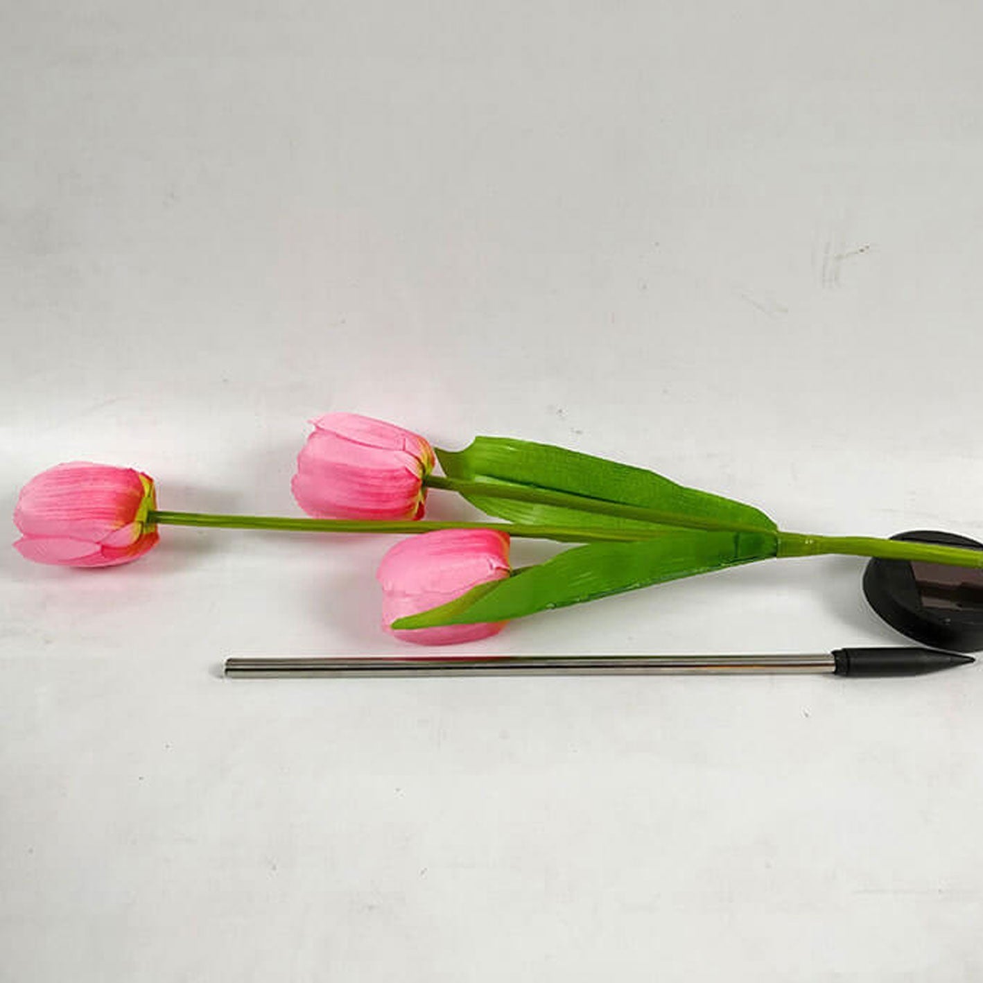 Skorter | Solar Tulip Lawn Light Outdoor Garden LED Tulip Flower Light Ground Stake Landscape Light