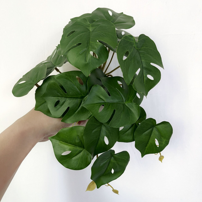 Skorter | Artificial Hanging Plant for Natural Decoration in Indoor and Outdoor Areas