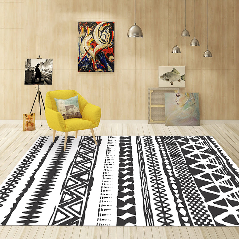 Skorter | Americana Tribal Washable Rug Black and White Ethnic Geometric Rug for Living Room Stain-Resistant Polyester Rug
