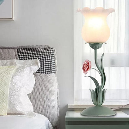 Skorter | Blomelys - Atmospheric Table Lamp with Flower Design