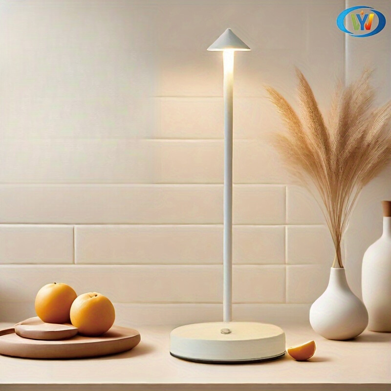 Skorter | ConusLamp - Modern USB Table Lamp