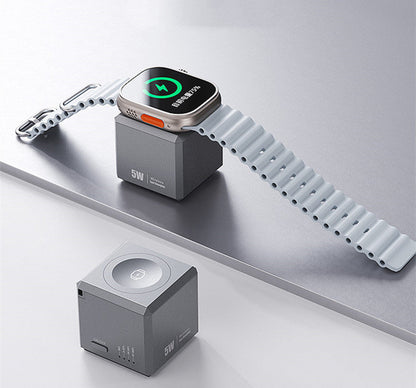 Skorter | 1800mAh Magnetic Portable Wireless Charger