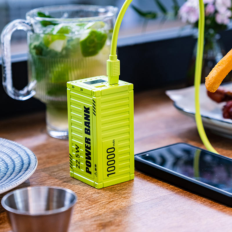 Skorter | 10000mAh Container Super Fast Charging Power Bank