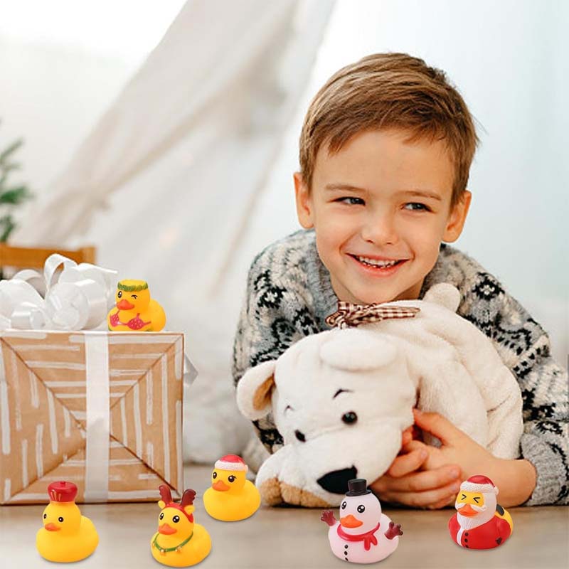 Skorter | 24 Piece Christmas Rubber Duck Advent Calendar