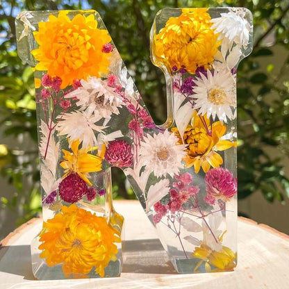 Skorter | Floral Resin Night Light