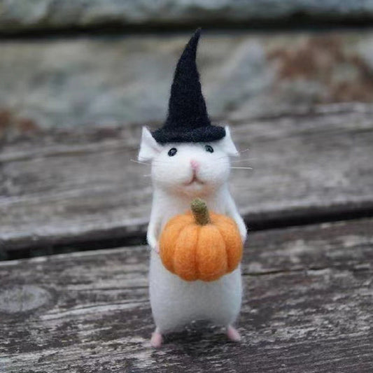 skorter | Felt Mouse and Pumpkin Ornament