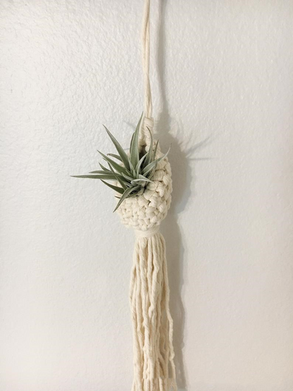 Skorter | Handmade Macrame Plant Hanger – Decorative Suspension for Plants in Boho Style