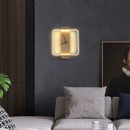 Skorter | Modern, minimalist, clock-shaped LED wall lamp with 1 light