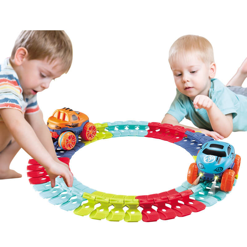 Skorter | FlexiTrack | Flexible Glow-in-the-Dark Racetrack Set for Kids