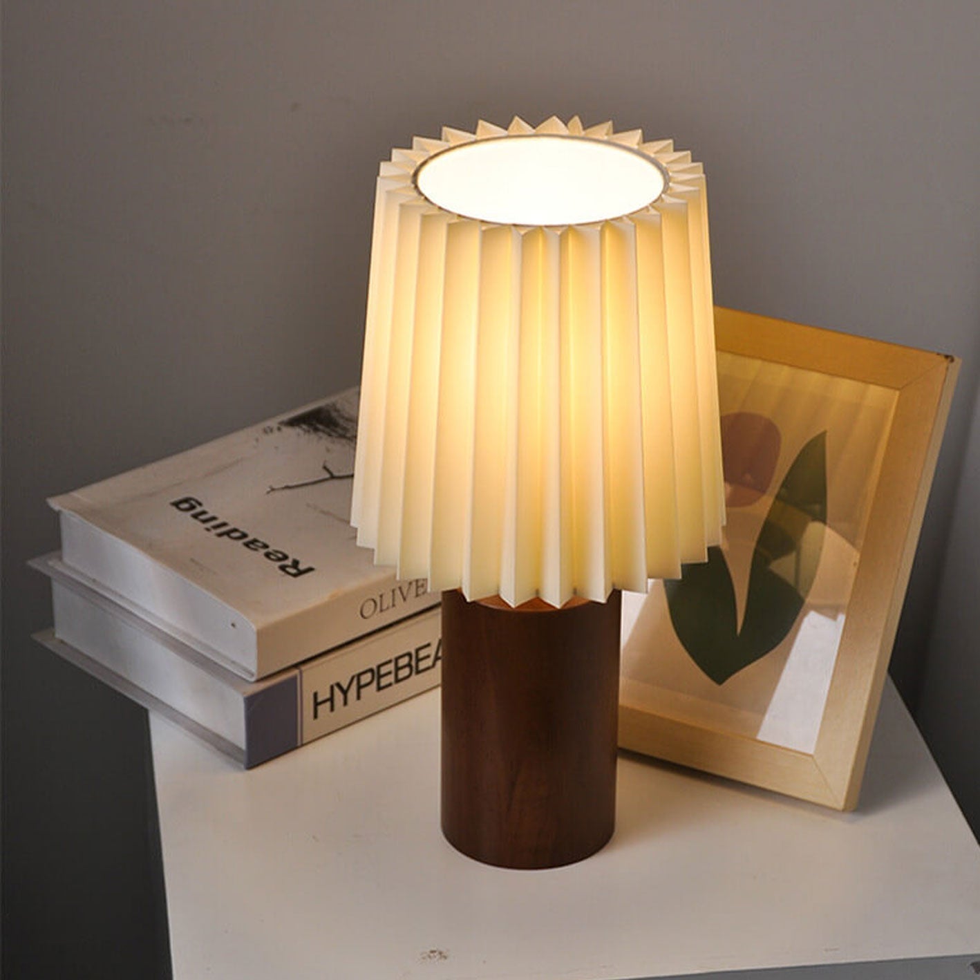 Skorter | Vintage Korean Pleated Column Solid Wood Base 1-Light Table Lamp