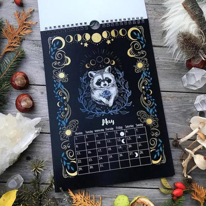 Skorter | 2023 Mysterious Animals Calendar