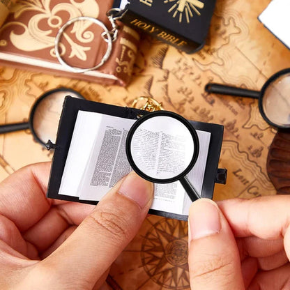 Skorter | Mini Book Bible Keychain