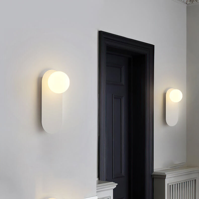 Skorter | Nordic wall lamp with glass ring base, 1-light