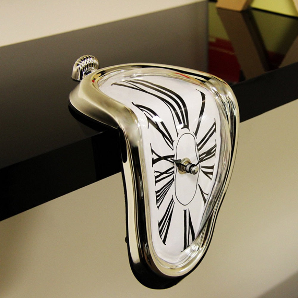 Skorter | Melting Time Warp Clock