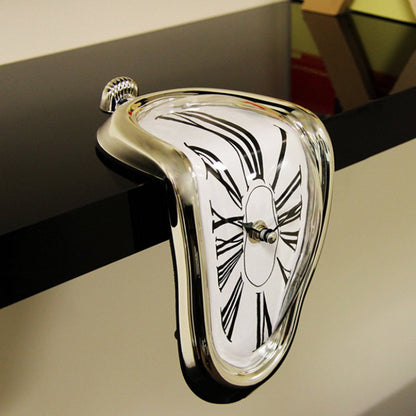 Skorter | Melting Time Warp Clock