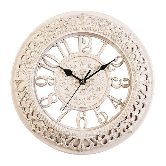 Skorter | Antique Elegance Wall Clock - Bring a Touch of History into Your Interior!