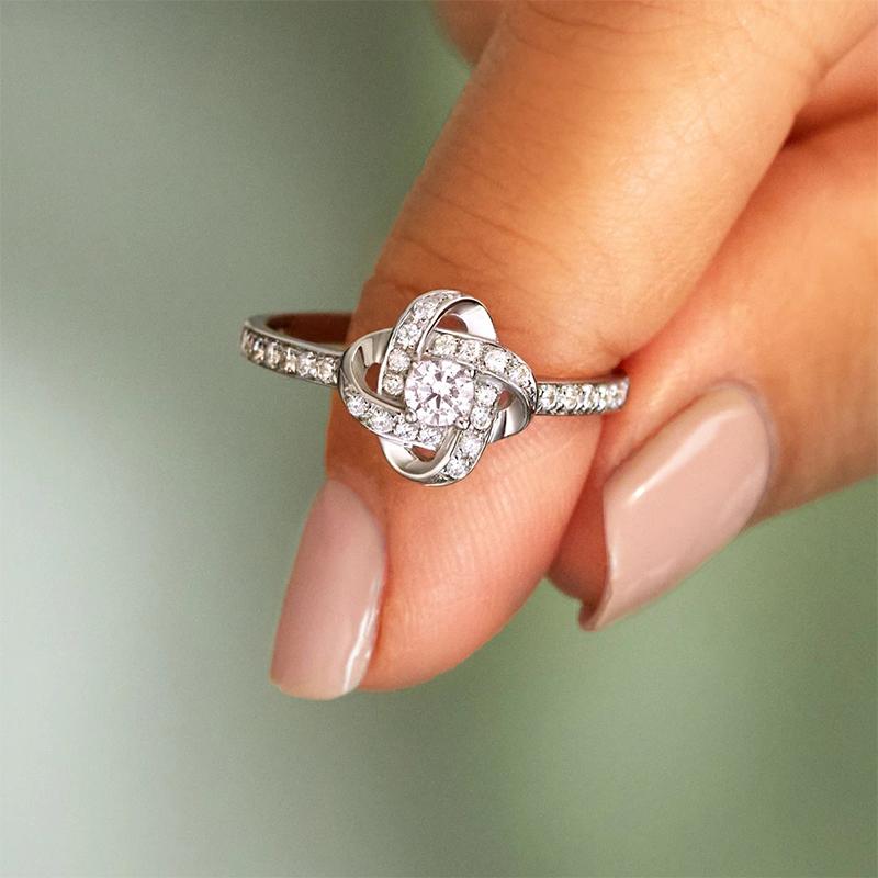 Skorter | Endless Knot Ring and Necklace