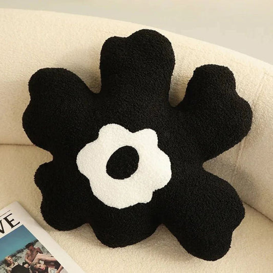 Skorter | Daisy Doodle Cushion