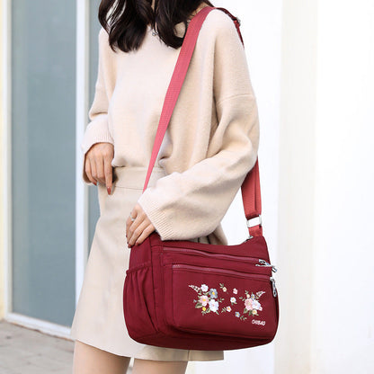 Skorter | Embroidered Flower Shoulder Bag