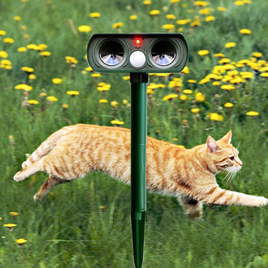 Skorter | Solar Power Ultrasonic Pest Repeller Infrared Sensor Waterproof Animal Repellent