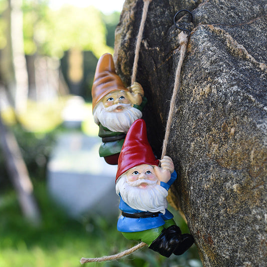 Skorter | 2 pcs - Hanging Gnome Garden Statue