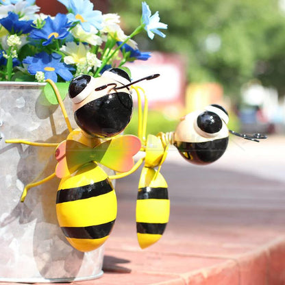 Skorter | 2 Parts - Metal Bee Garden Decor