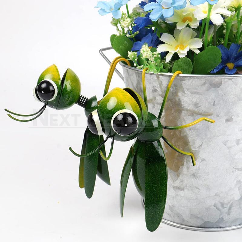 Skorter | 2 Pcs - Metal Grasshopper Garden Decor