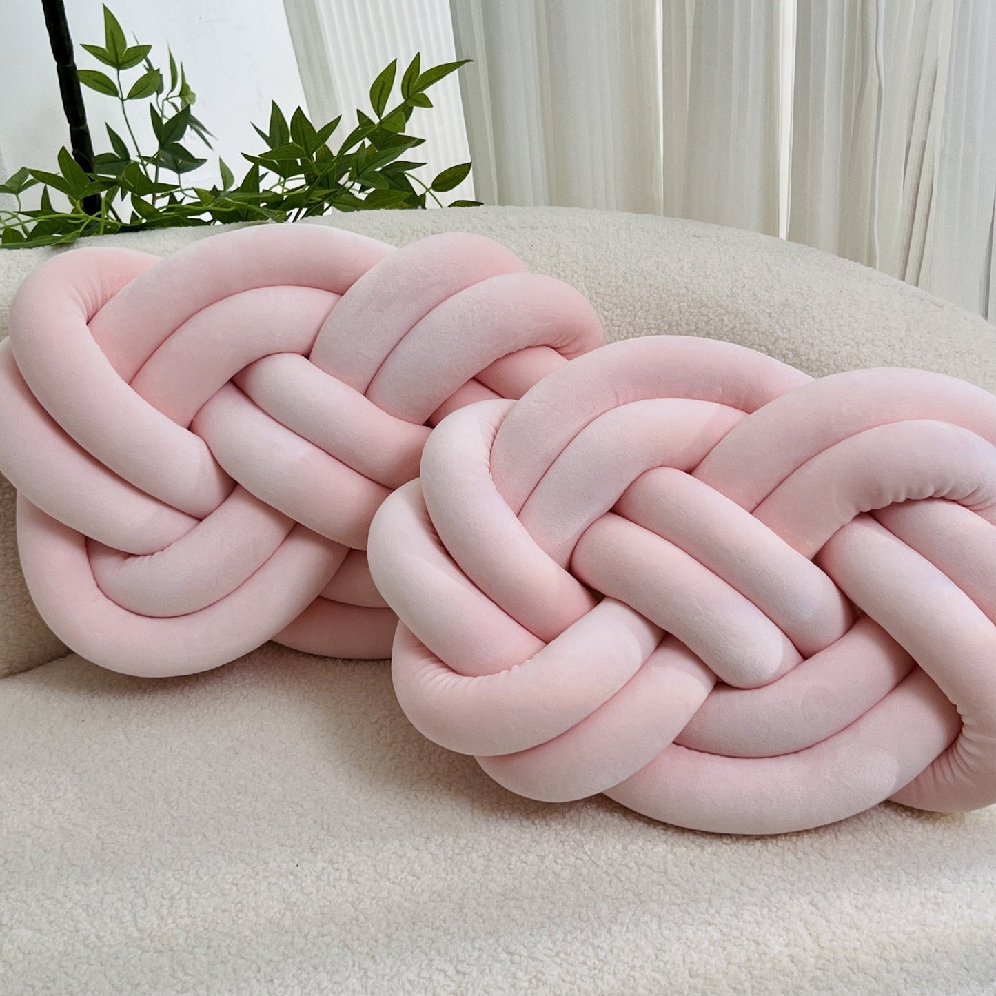 Skorter | CozyKnot - Stylish Living Room Cushions