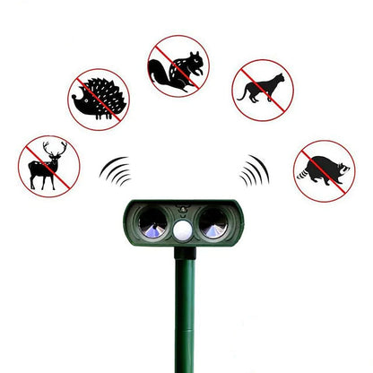 Skorter | 2-piece: Outdoor solar-powered ultrasonic pest repeller