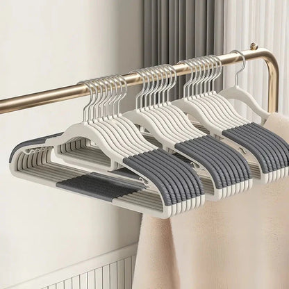 Skorter | 20 pieces: Slip Traceless Clothes Rack, solid heavy-duty clothes hangers