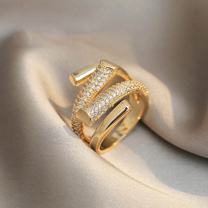 Skorter | Adjustable Gold Micro Setting Rhinestone Binded Ring