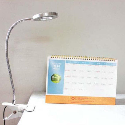 Skorter | Creative simple USB pants button LED reading clip desk lamp