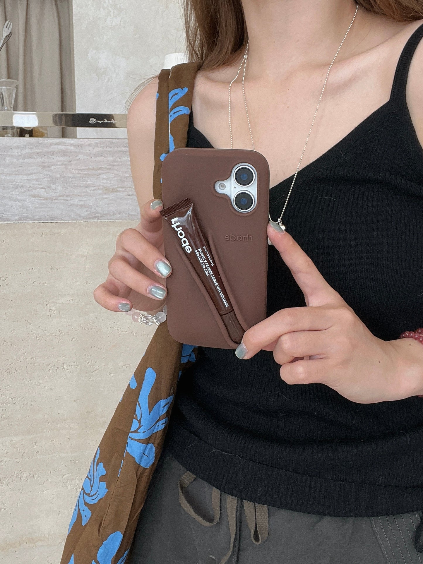 Skorter | 3D Silicon Lipstick Phone Case for iPhone