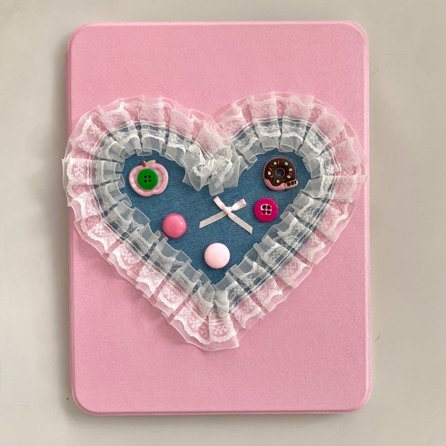 Skorter | Cute pink iPad case with heart lace design – Floral stand case