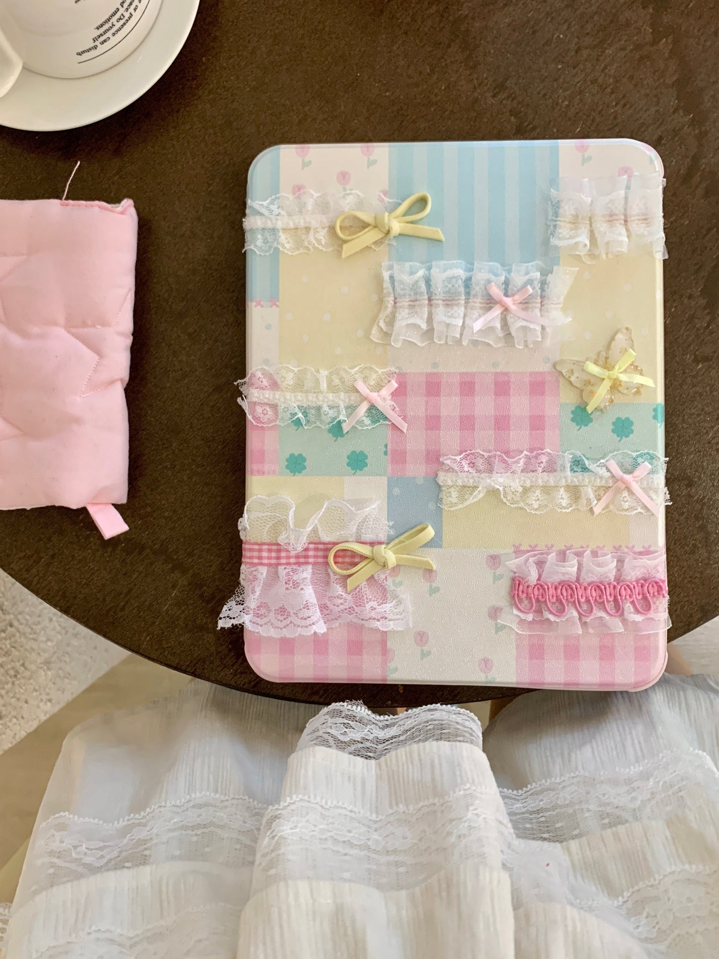 Skorter | Pastel Patchwork Lace iPad Case – Sweet Bows, Stand Case