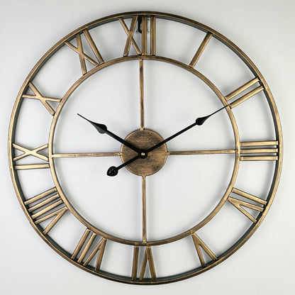 Skorter | Large Retro Wall Clock made of Iron in Vintage Style