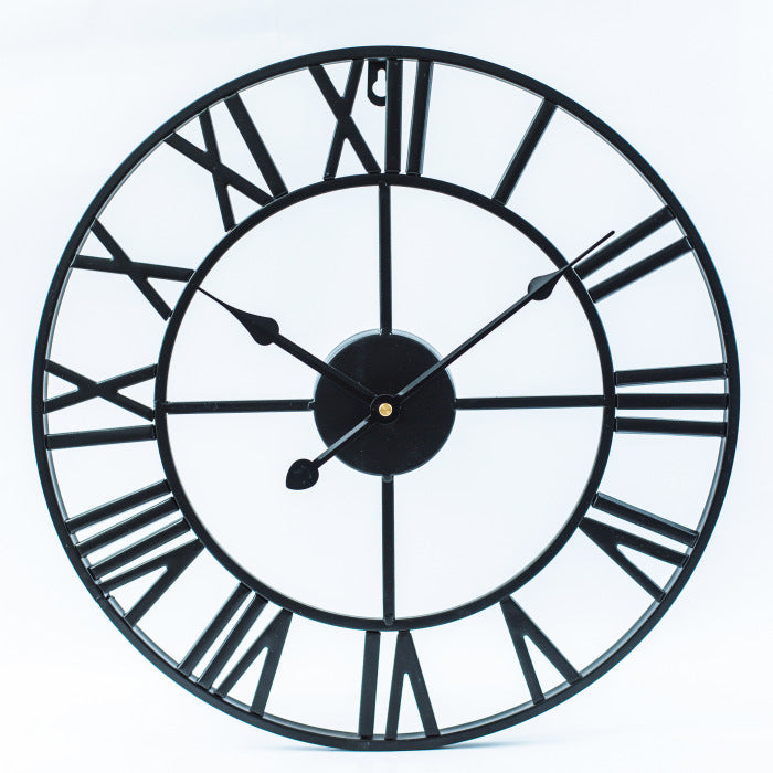 Skorter | Large Retro Wall Clock made of Iron in Vintage Style