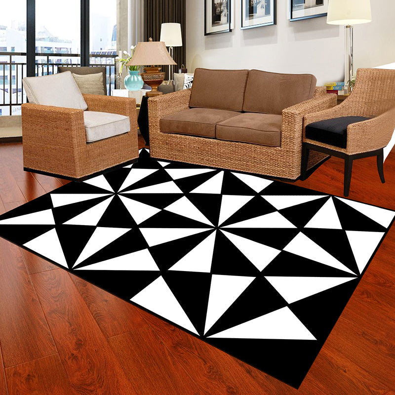Skorter | Black and White Novelty Rug Polypropylene Optical Illusions Geometric Carpet Stain Resistant Pet Friendly Non Slip Rug for Home