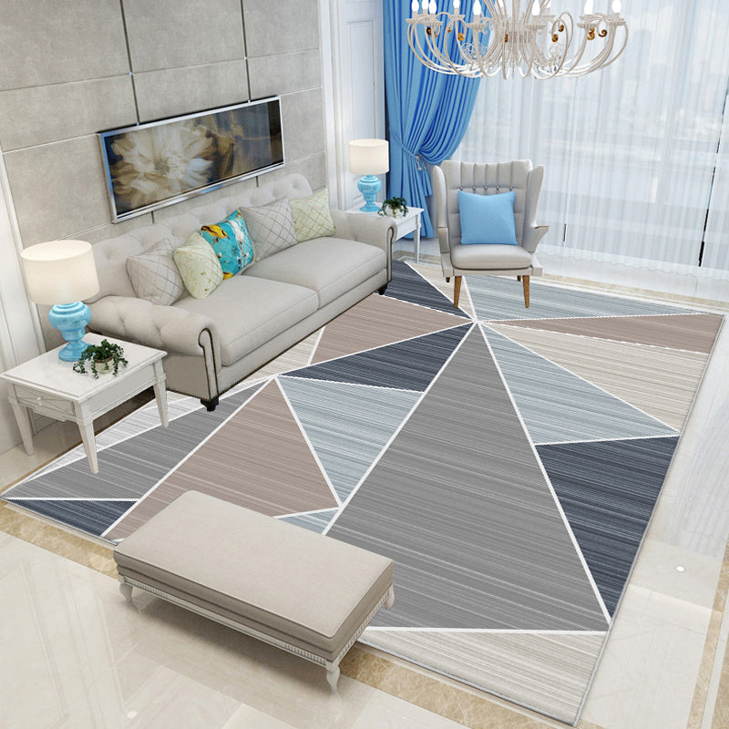 Skorter | Nice 3D Effect Triangle Rug Multicolor Contemporary Rug Polypropylene Machine Washable Pet Friendly Non-Slip Rug for Home