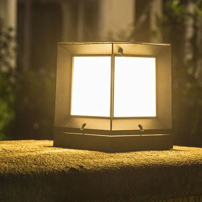 Skorter | Cube Column Lamp