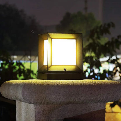 Skorter | Cube Column Lamp