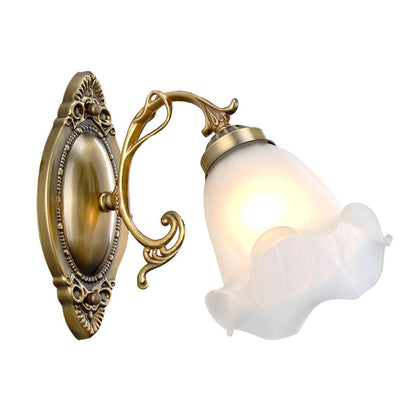 Skorter | Threaded Wall Light Classic Floral Lacquer Frosted Glass Wall Lighting in White