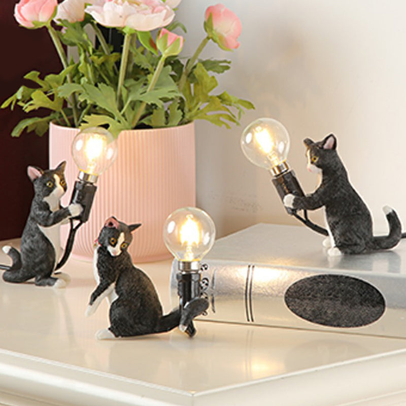 Skorter | Kitten Night Lamp - Decorative Children's Room Table Lamp
