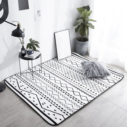 Skorter | Black Living Room Rug Nordic Geometric Print Area Rug Polypropylene Non-Slip Pet Friendly Easy Care Rug